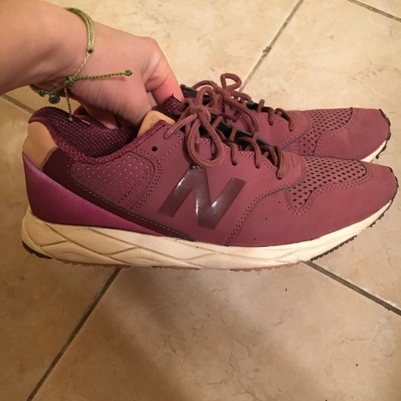 New Balance Shoes - Woman's New Balance WRT96 sneakers